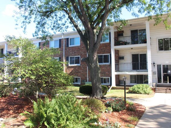 806 W Michigan Avenue, Unit 32, Jackson, MI 49202