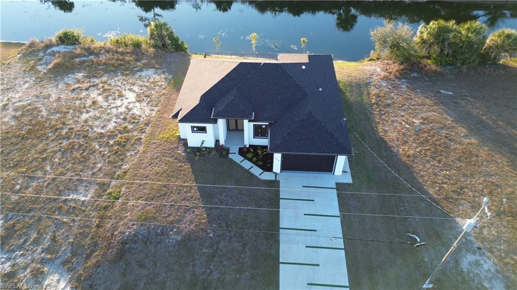 2610 NE 1st Pl, Cape Coral, FL 33909 Photo