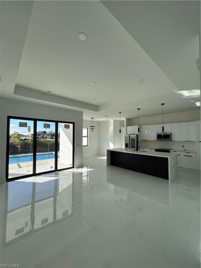 2610 NE 1st Pl, Cape Coral, FL 33909 Photo