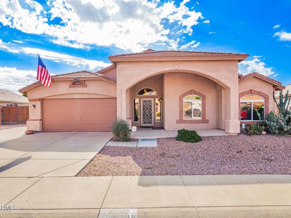 4209 W WAHALLA Lane, Glendale, AZ 85308