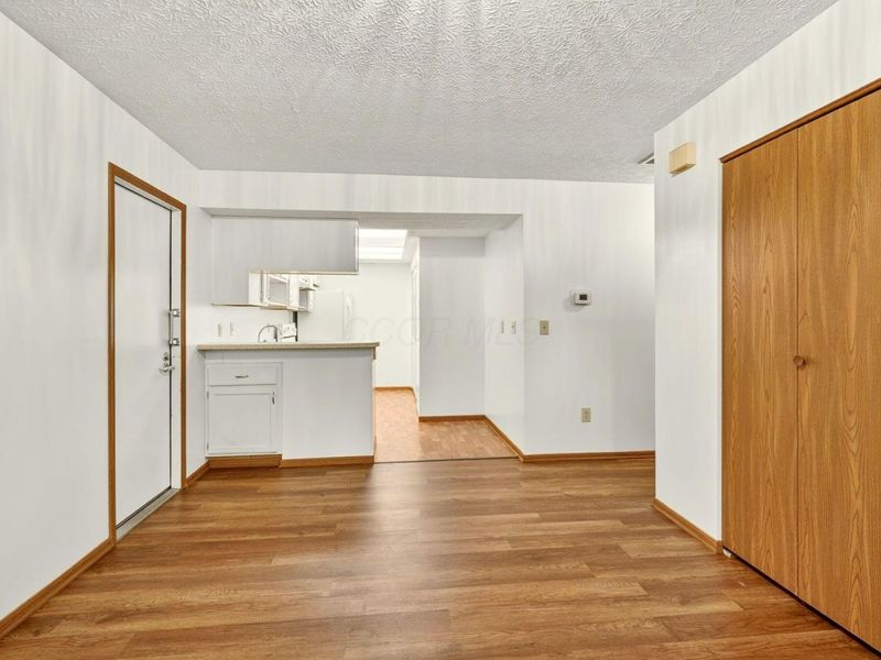 2585 Trottersway Drive, Columbus, OH 43235 Photo 11