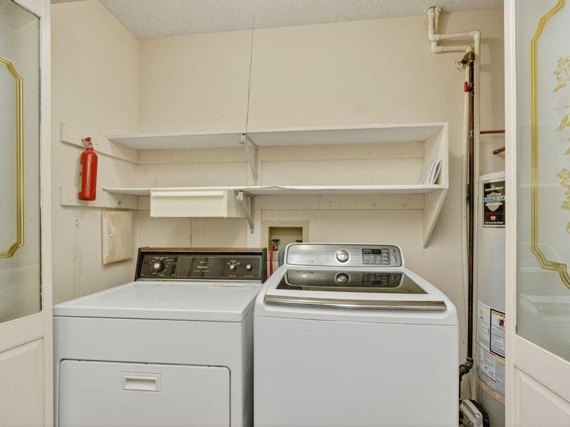 2585 Trottersway Drive, Columbus, OH 43235 Photo 17