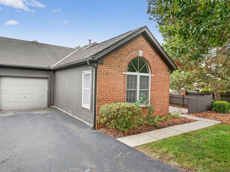 2585 Trottersway Drive, Columbus, OH 43235 Photo 28