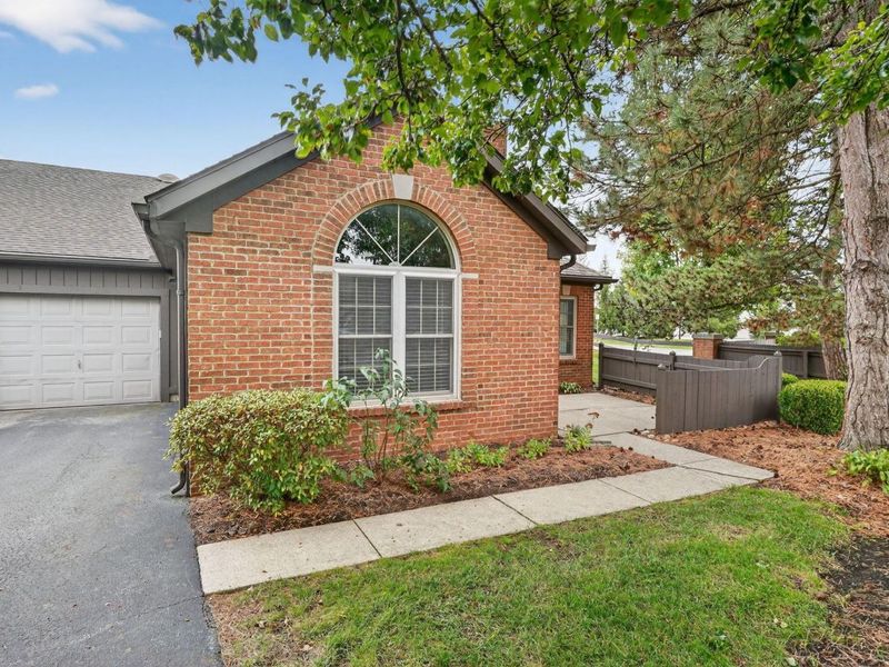 2585 Trottersway Drive, Columbus, OH 43235 Photo 29