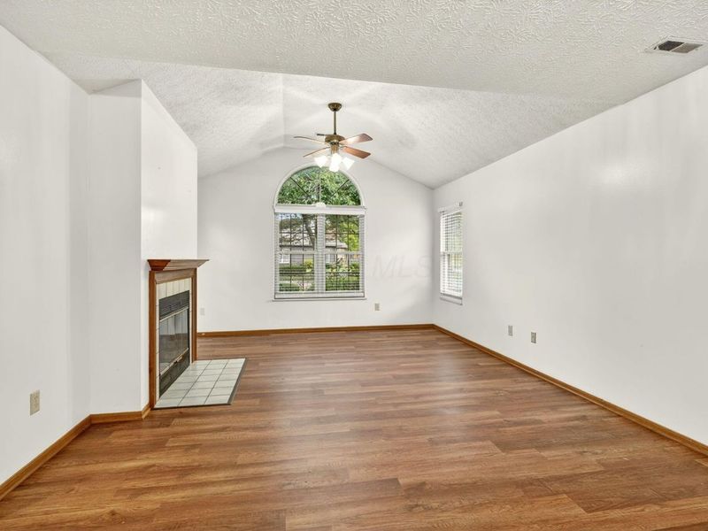 2585 Trottersway Drive, Columbus, OH 43235 Photo 5