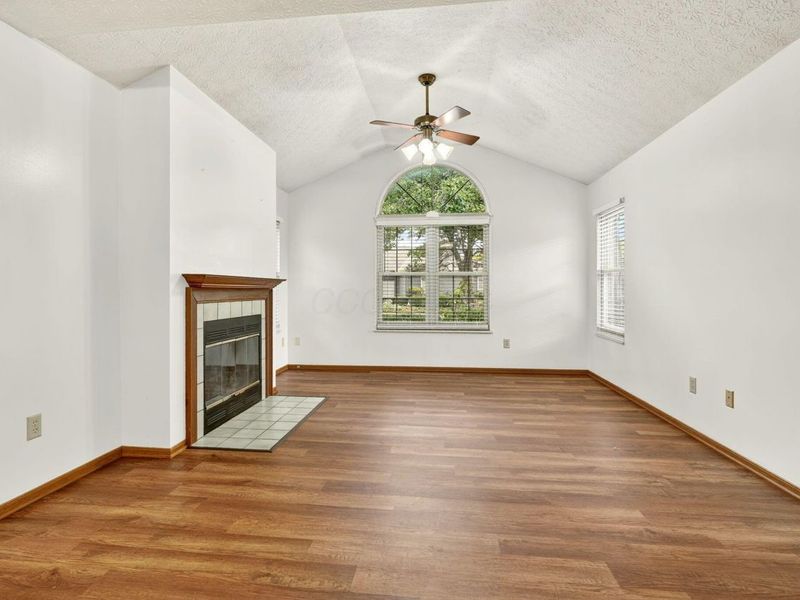 2585 Trottersway Drive, Columbus, OH 43235 Photo 6