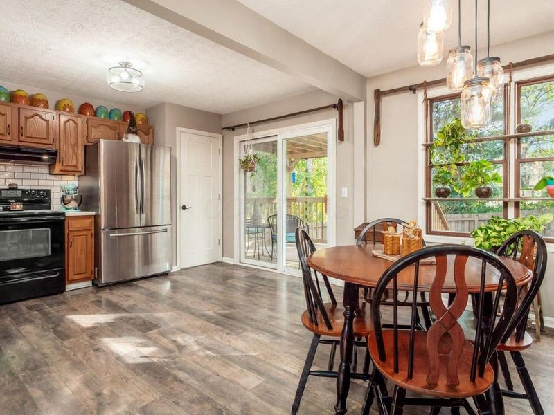 209 Fancy Street, Somerset, OH 43783 Photo 8