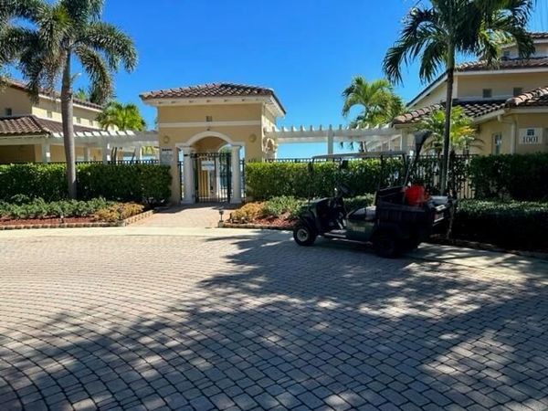 1110 Lake Shore Drive, Unit 103, Lake Park, FL 33403