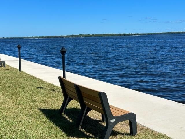 1110 Lake Shore Drive, Unit 103, Lake Park, FL 33403 Photo