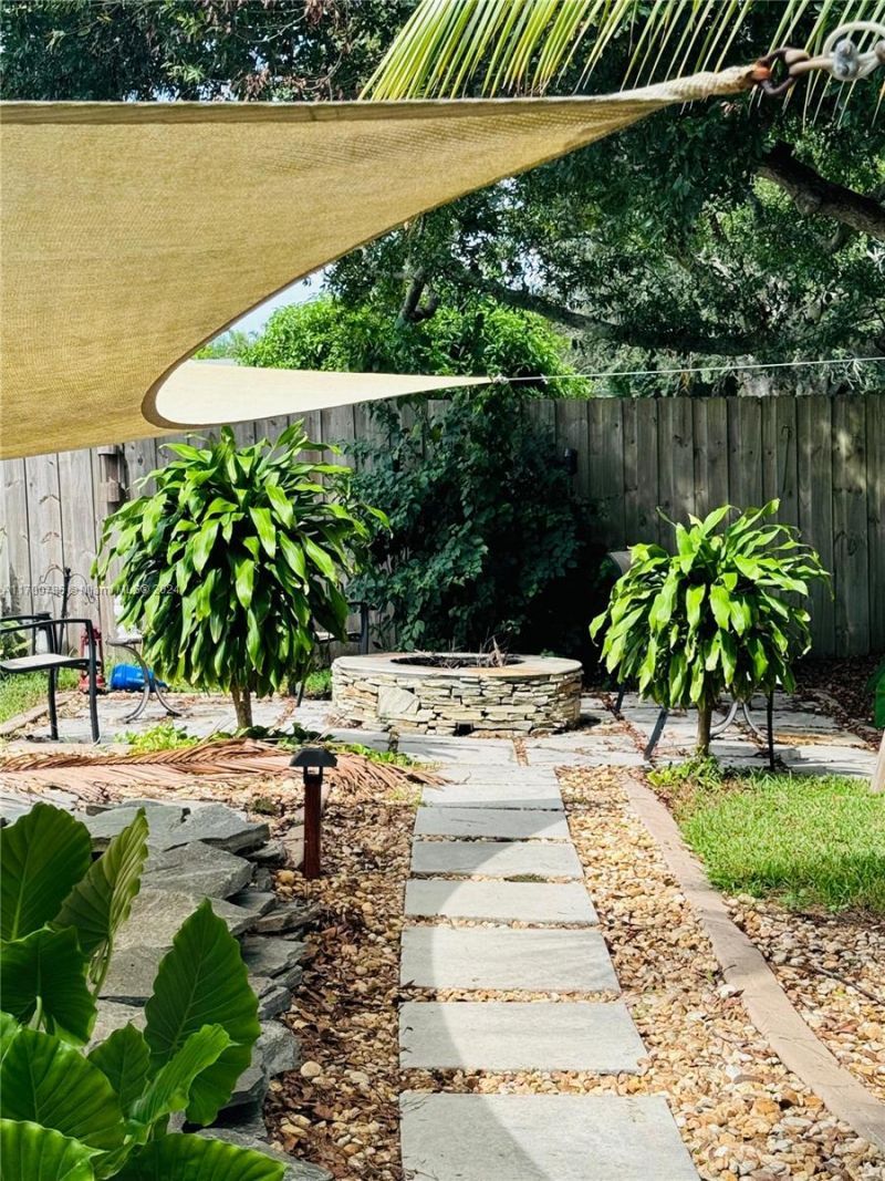 509 NE Solida Cir, Port Saint Lucie, FL 34983 Photo