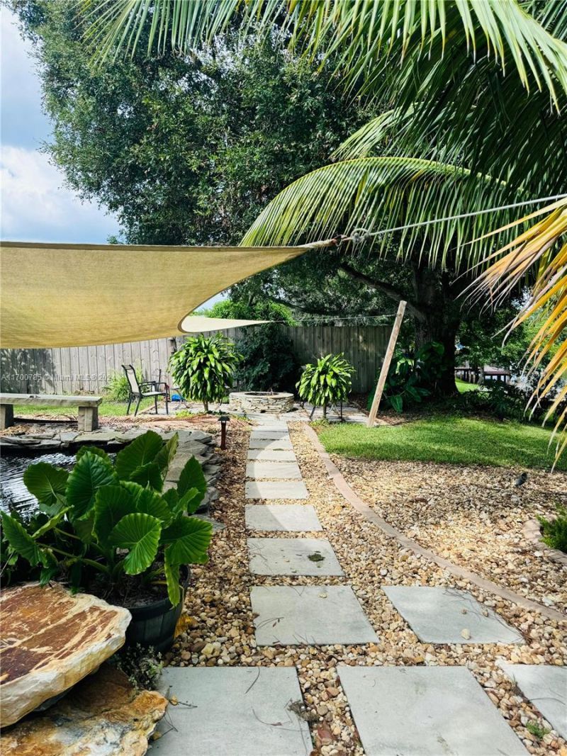 509 NE Solida Cir, Port Saint Lucie, FL 34983 Photo