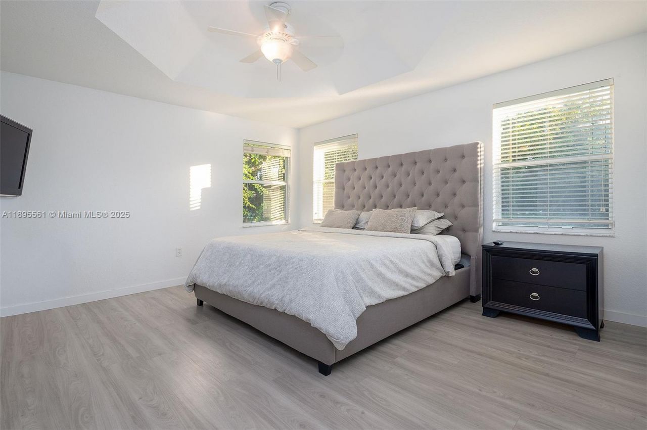 16101 SW 27th St, Miramar, FL 33027 Photo