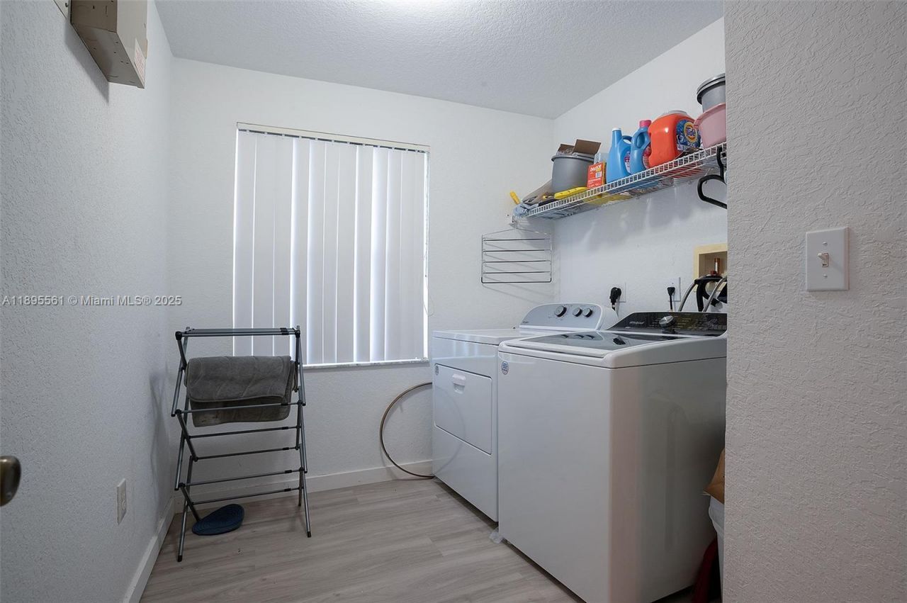 16101 SW 27th St, Miramar, FL 33027 Photo