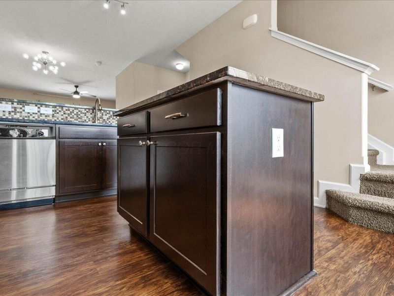 5726 Hayden Run Boulevard, Dublin, OH 43016 Photo 18