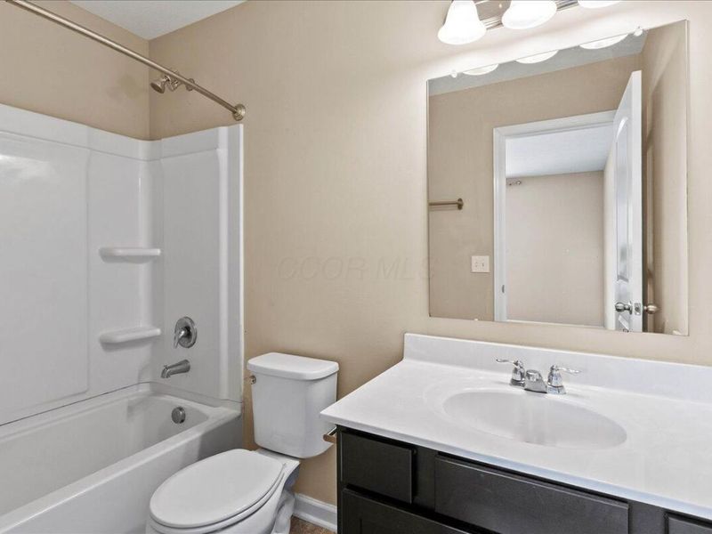 5726 Hayden Run Boulevard, Dublin, OH 43016 Photo 24