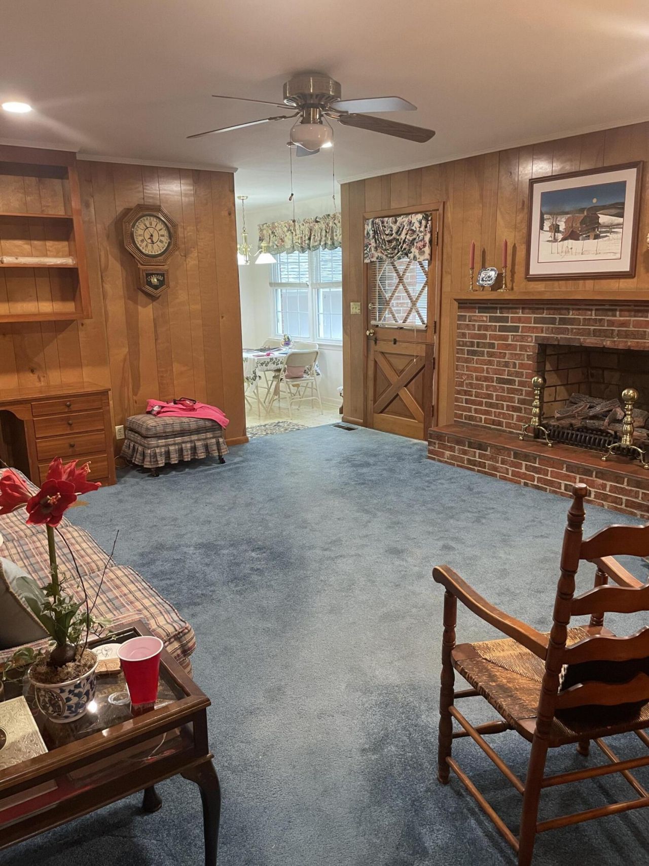 2753 Hillcrest Avenue Photo 18