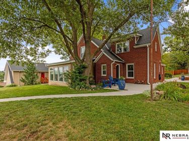 718 Avenue E, Plattsmouth, NE 68048