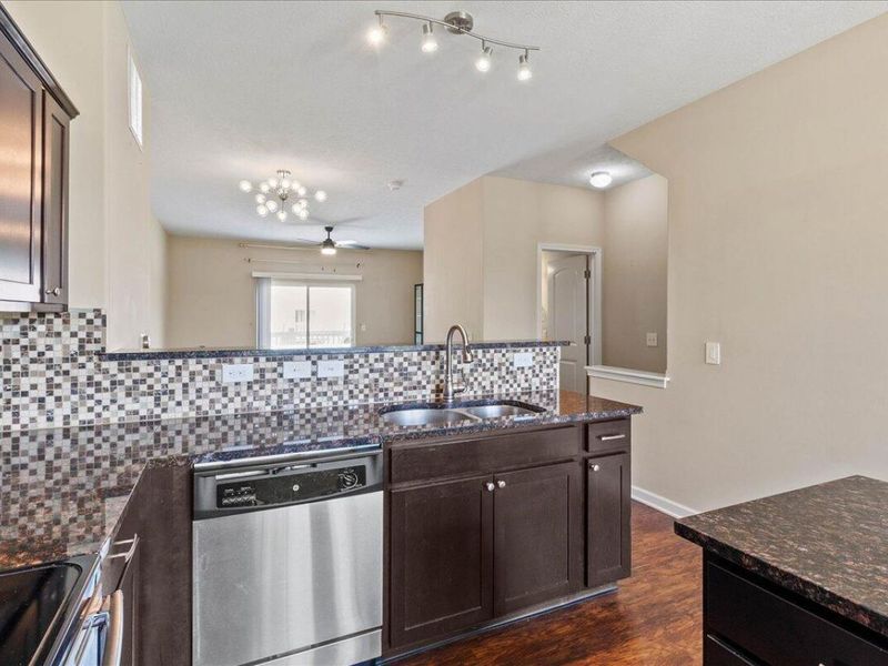 5726 Hayden Run Boulevard, Dublin, OH 43016 Photo 16