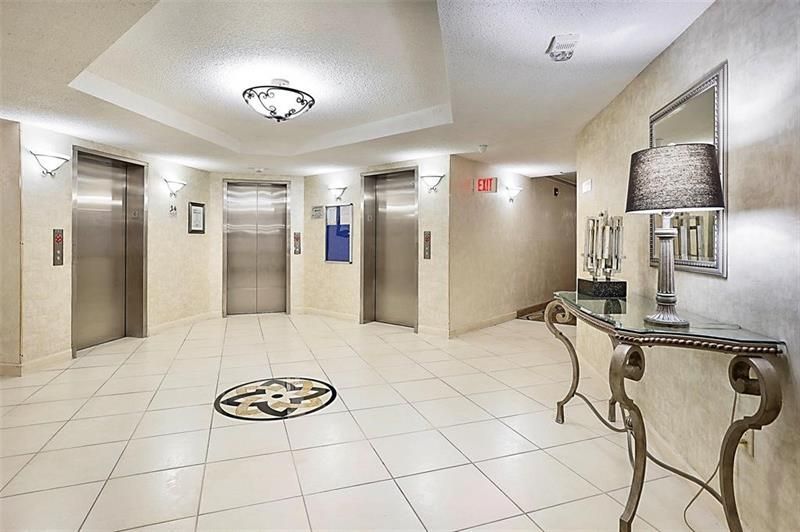 1400 Saint Charles Place, Unit 616, Pembroke Pines, FL 33026 Photo