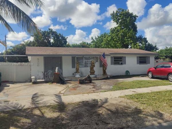 8300 SW 46th St, Miami, FL 33155