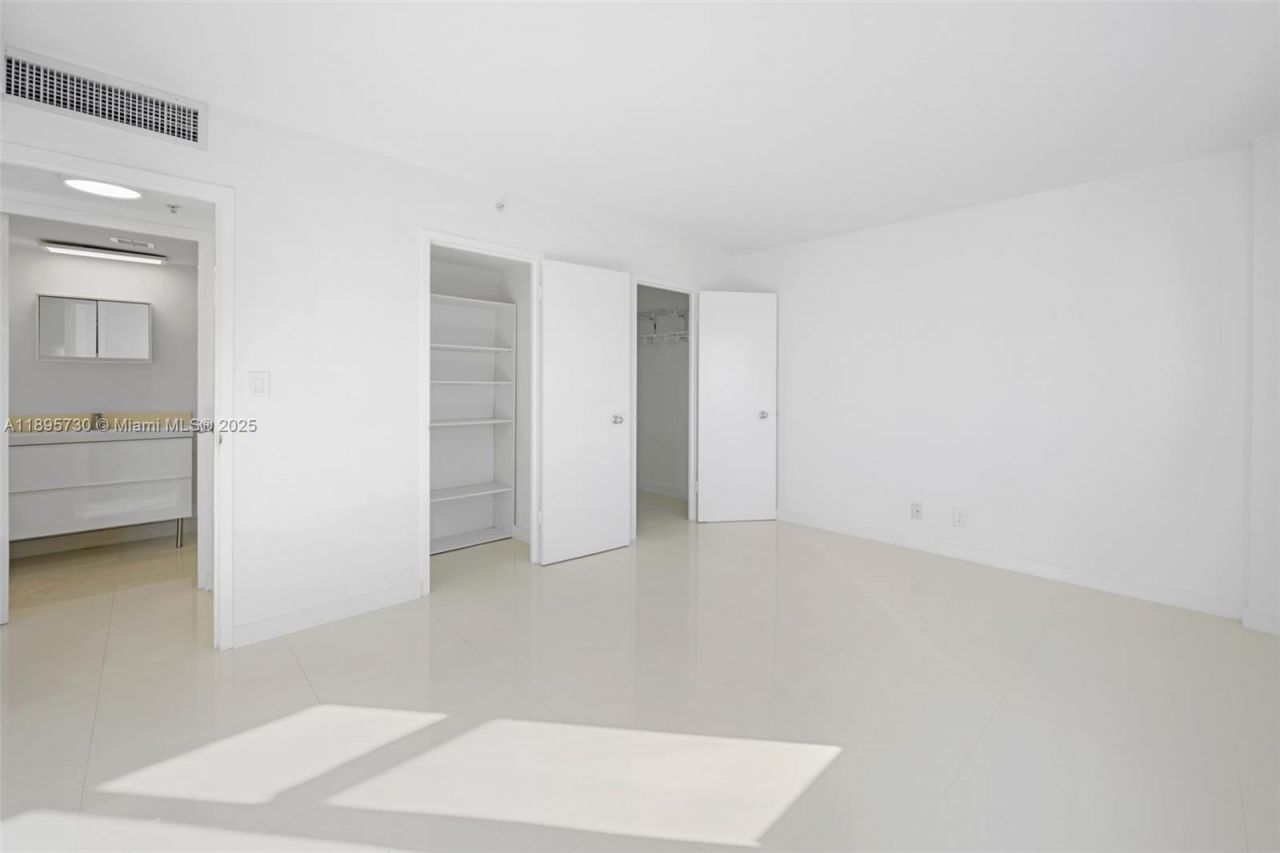 9195 Collins Ave, Unit 812, Surfside, FL 33154 Photo