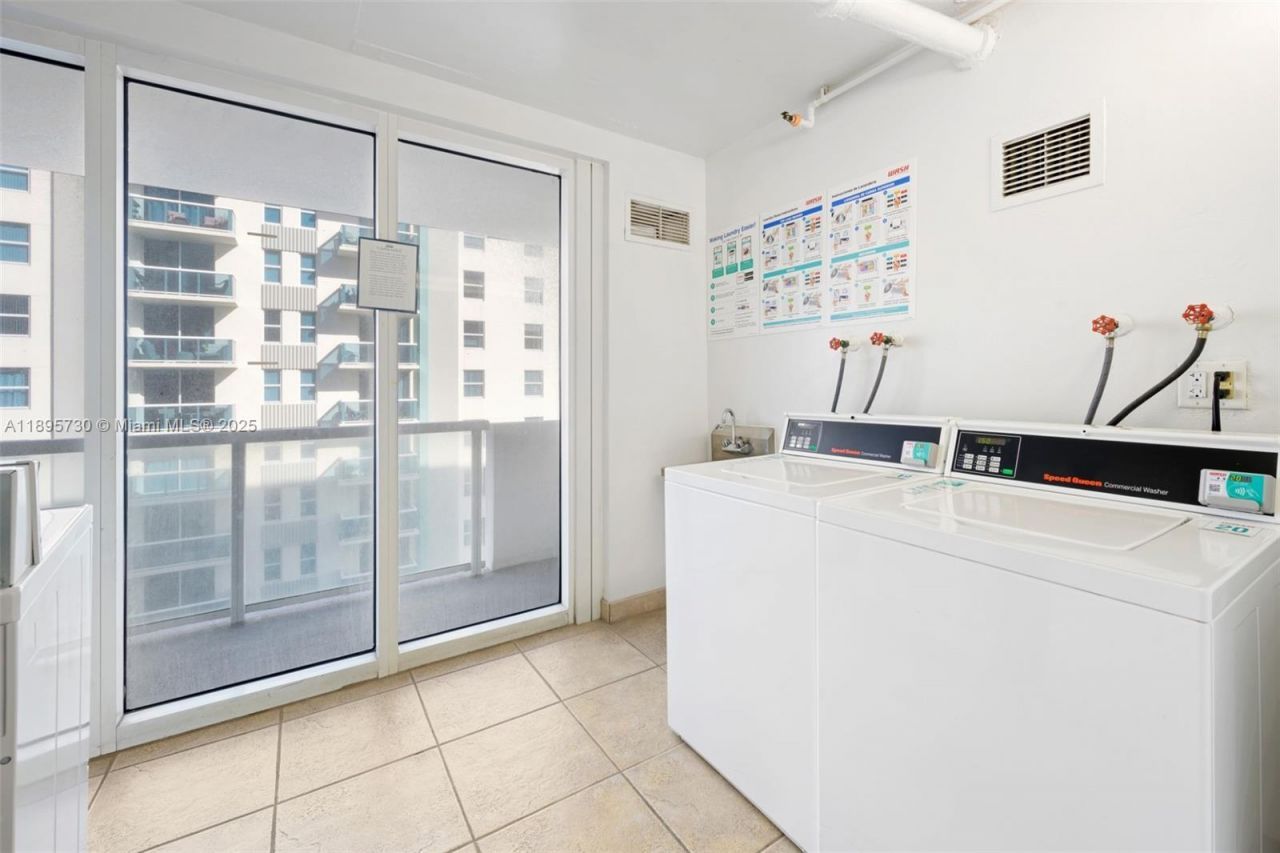 9195 Collins Ave, Unit 812, Surfside, FL 33154 Photo