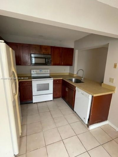 479 NE 210th Cir Ter, Unit 103-28, Miami, FL 33179 Photo