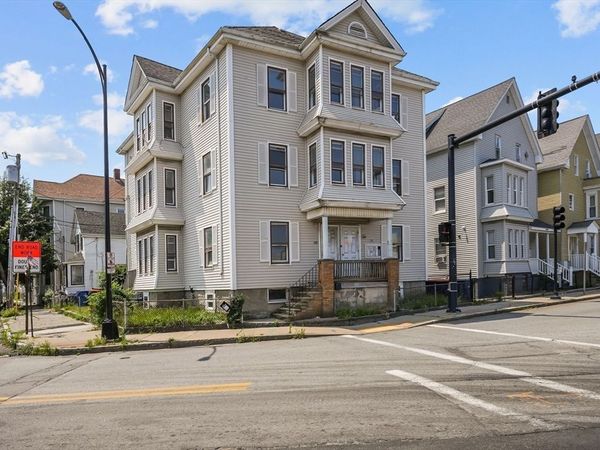 51 County St, New Bedford, MA 02744