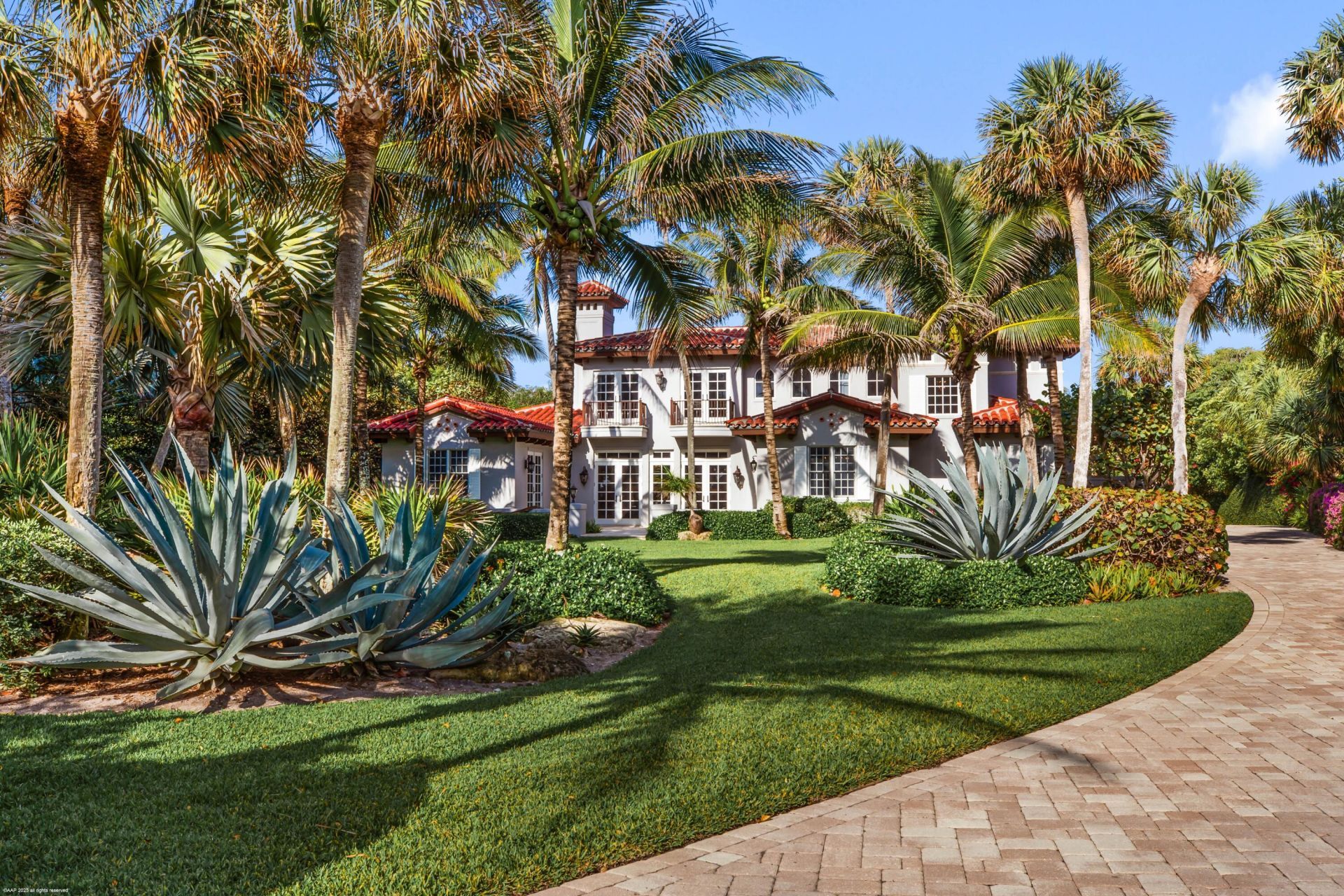 398 S Beach Road, Jupiter Island, FL 33455 Photo