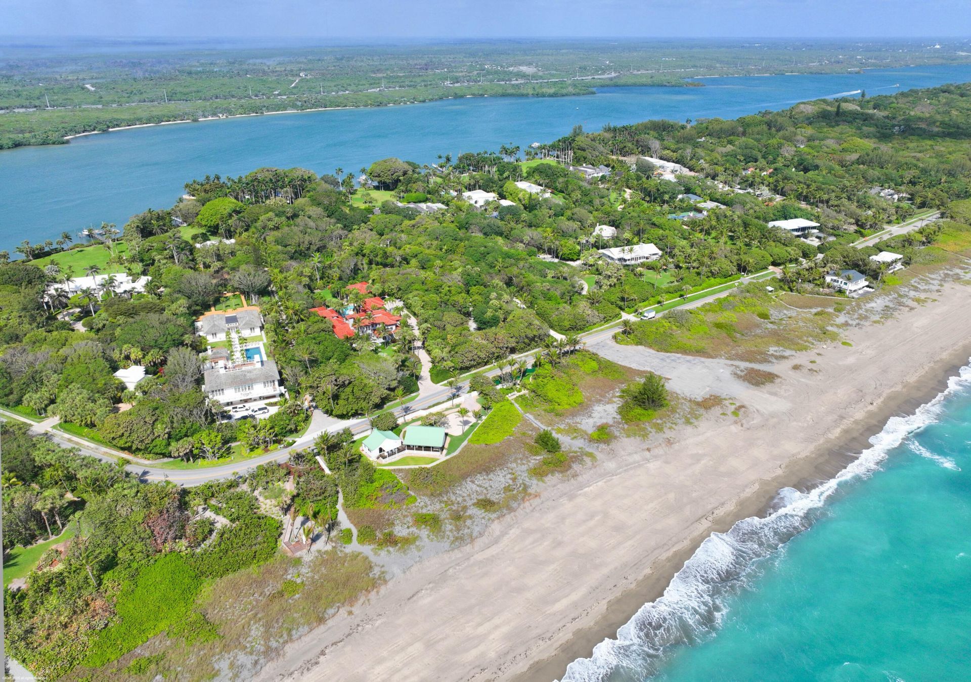 398 S Beach Road, Jupiter Island, FL 33455 Photo