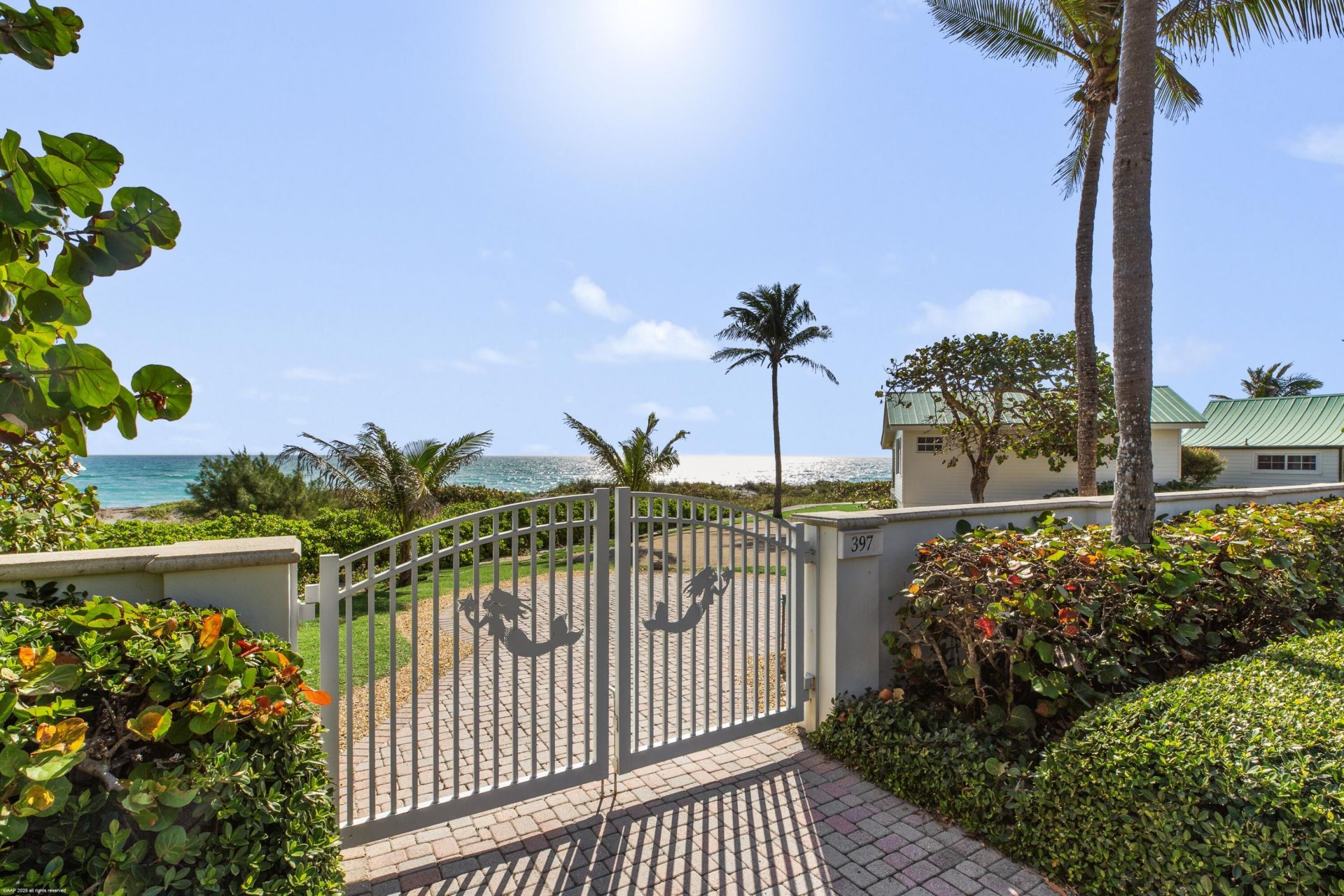 398 S Beach Road, Jupiter Island, FL 33455 Photo