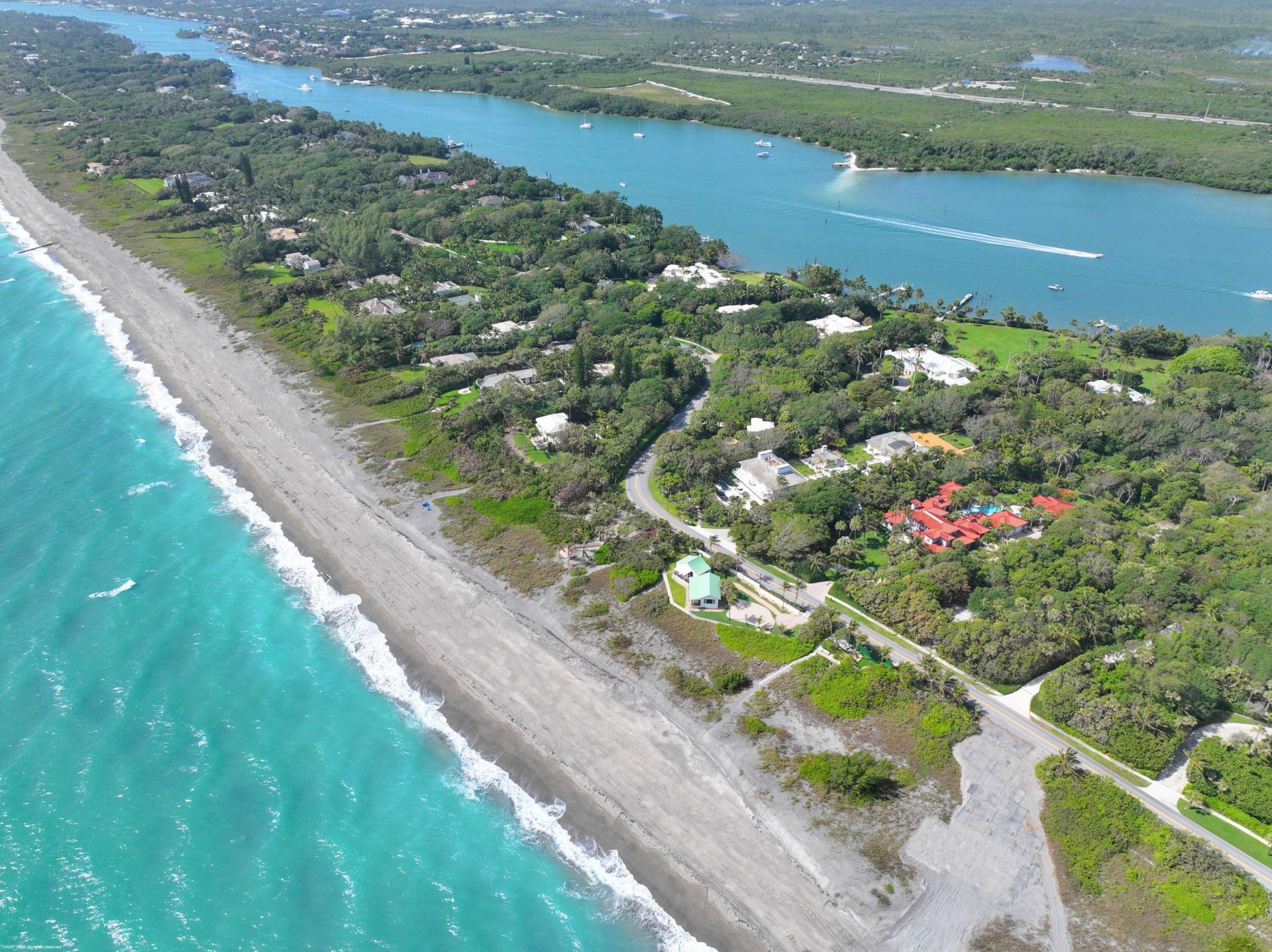 398 S Beach Road, Jupiter Island, FL 33455 Photo