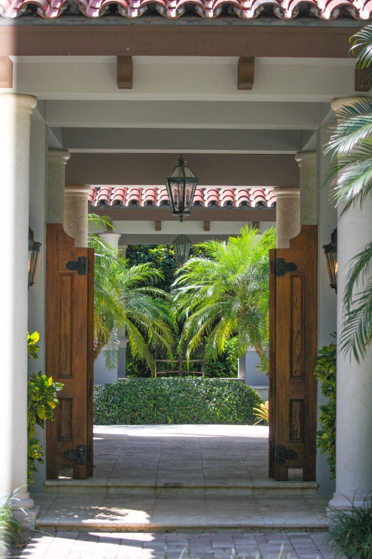 398 S Beach Road, Jupiter Island, FL 33455 Photo