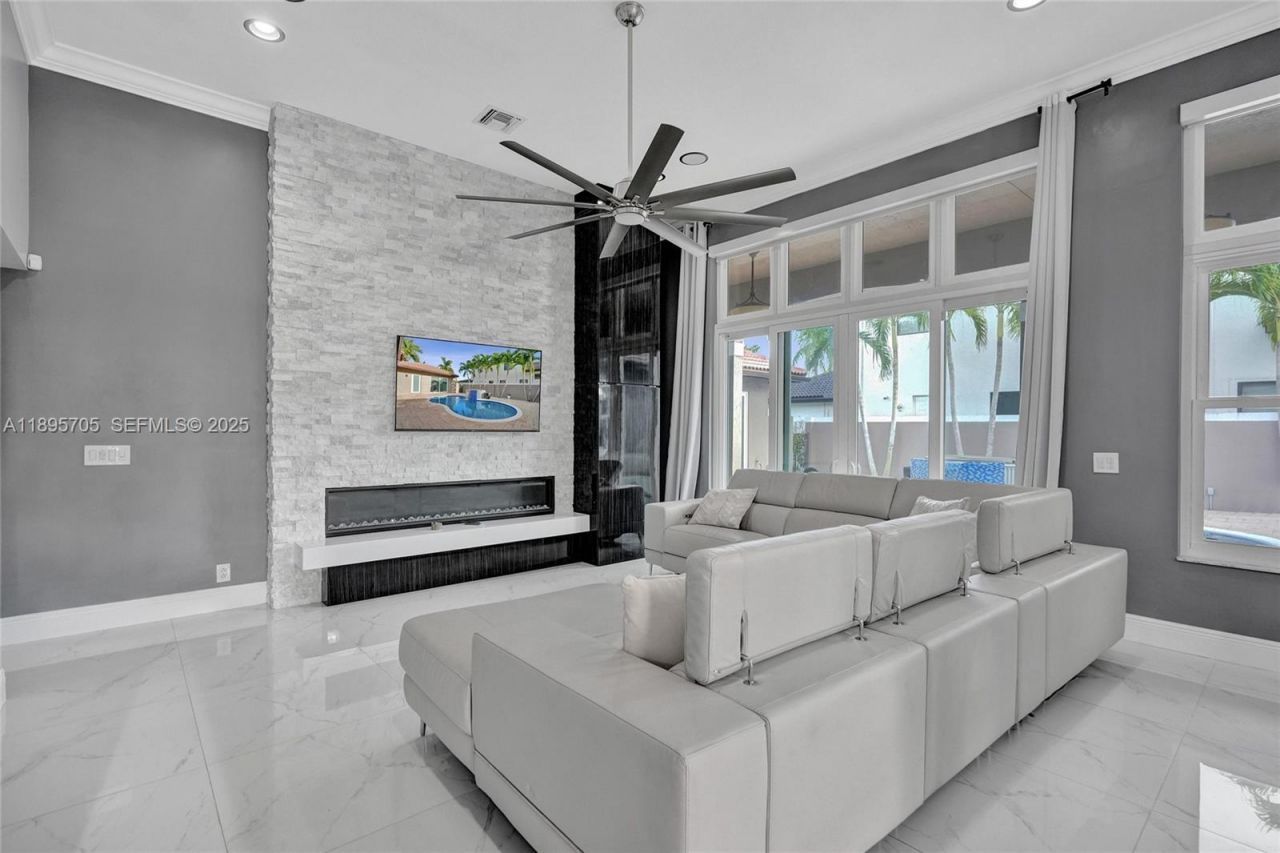 4248 SW 185th Ave, Miramar, FL 33029 Photo