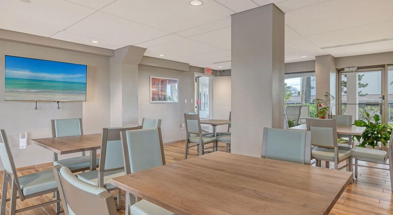 101 Benjamin Franklin Drive, Unit 54, Sarasota, FL 34236 Photo