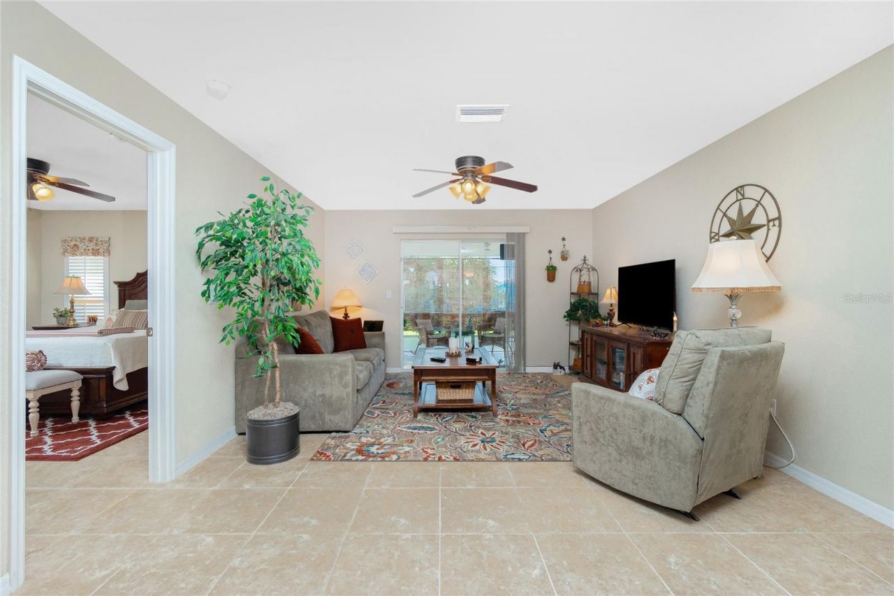 27251 Adams Street, Unit 212, Punta Gorda, FL 33983 Photo