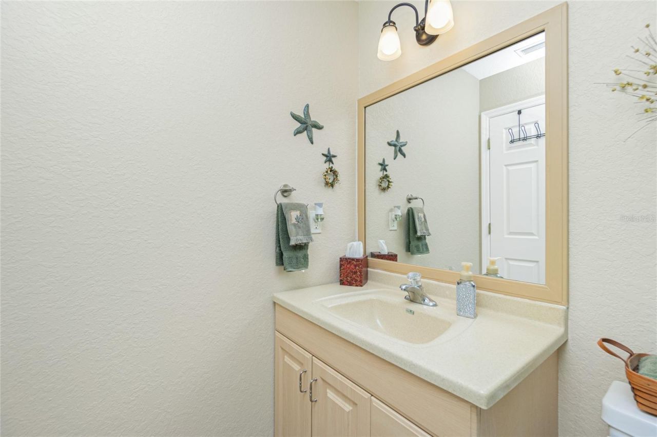 27251 Adams Street, Unit 212, Punta Gorda, FL 33983 Photo