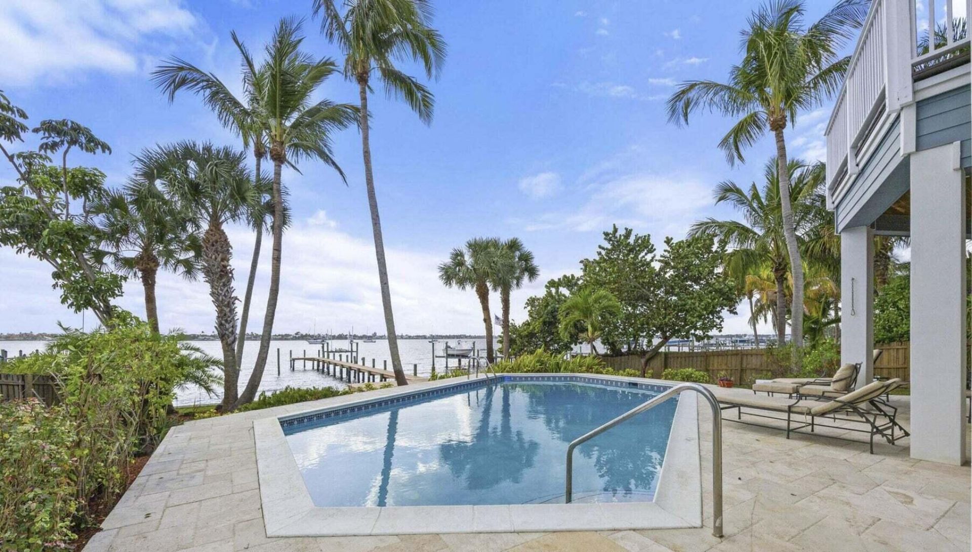 1009 NW Terrace Road, Stuart, FL 34994 Photo