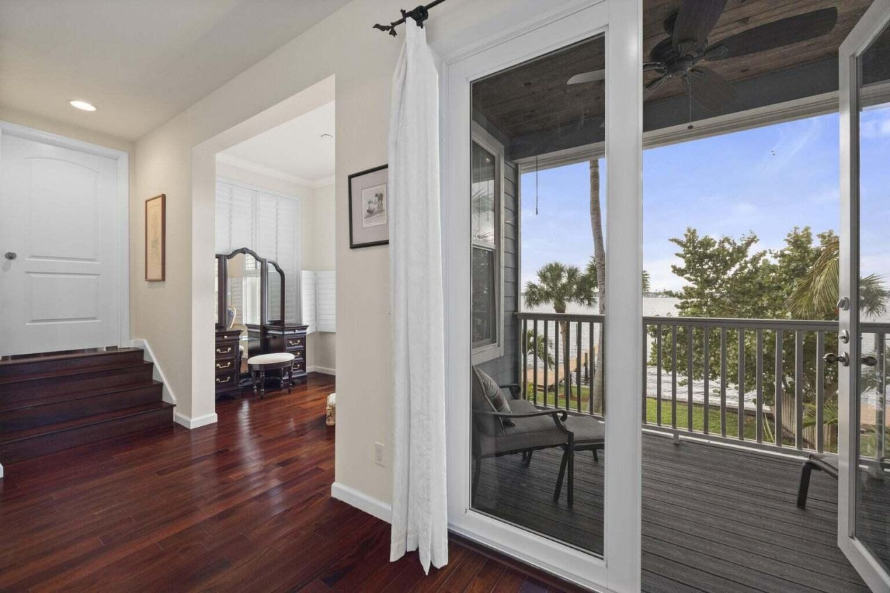 1009 NW Terrace Road, Stuart, FL 34994 Photo