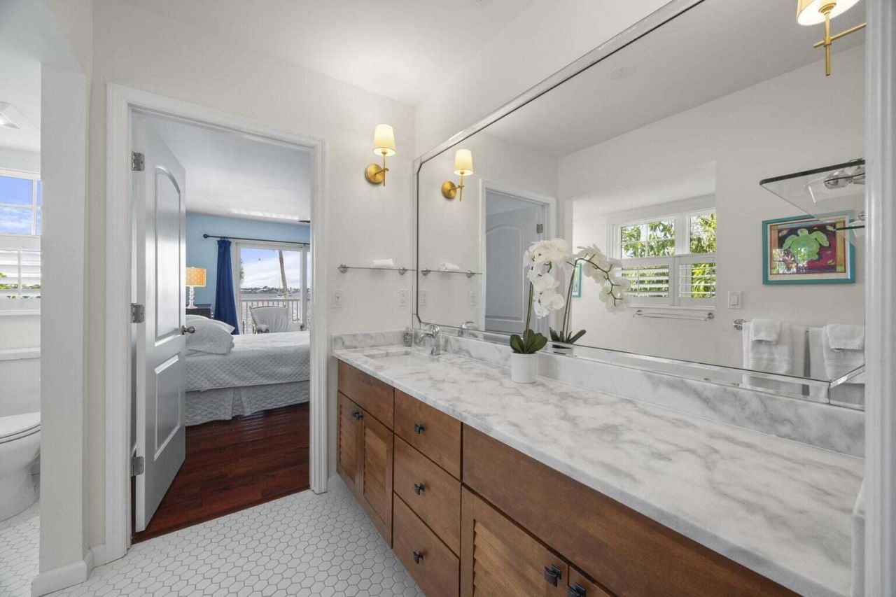 1009 NW Terrace Road, Stuart, FL 34994 Photo