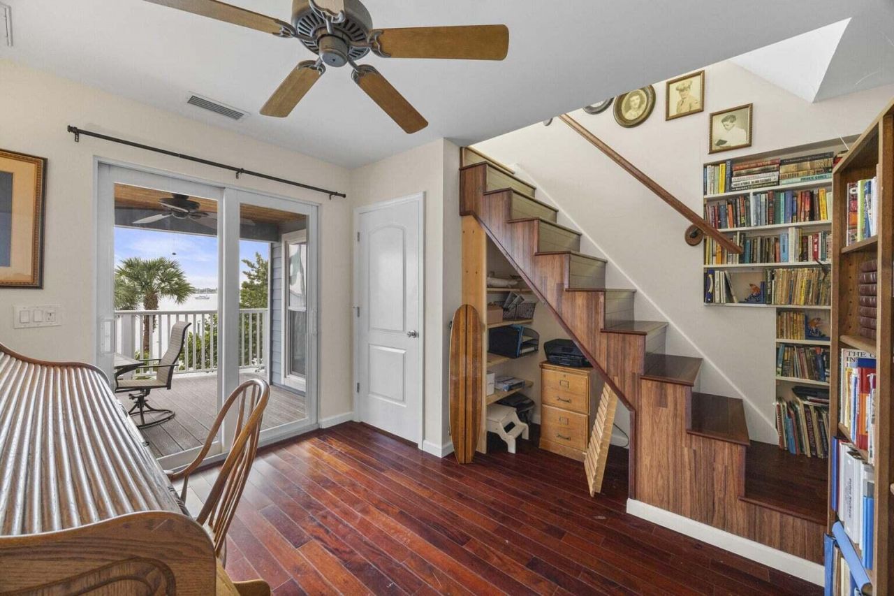 1009 NW Terrace Road, Stuart, FL 34994 Photo