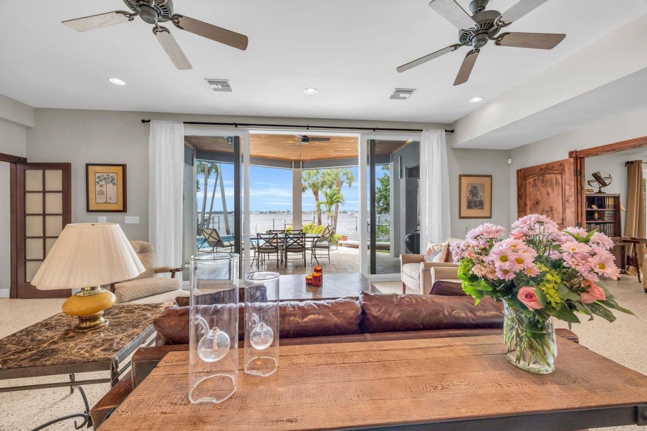 1009 NW Terrace Road, Stuart, FL 34994 Photo