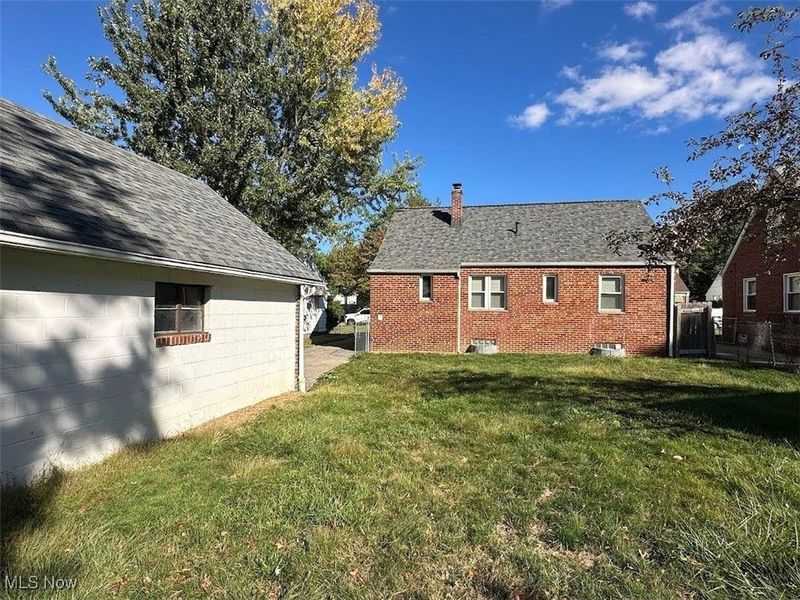 1530 E 254th Street, Euclid, OH 44117 Photo 14