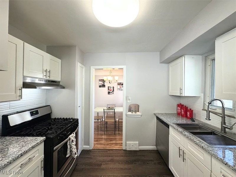 1530 E 254th Street, Euclid, OH 44117 Photo 3