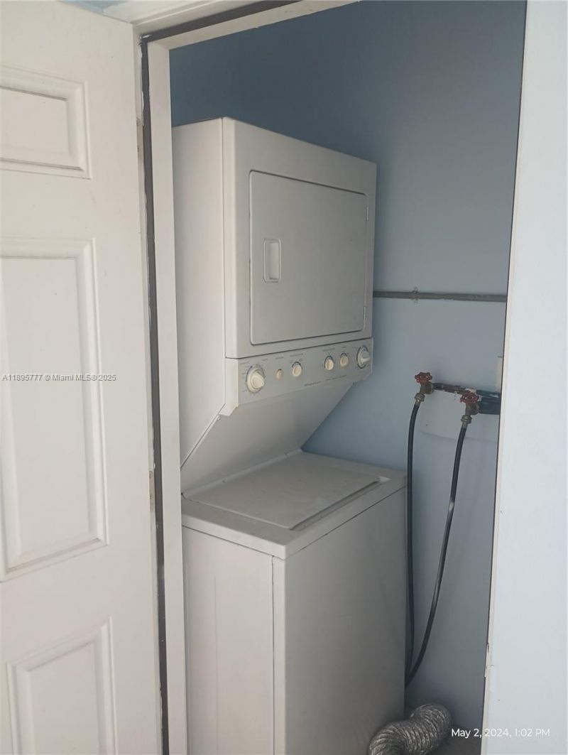 258 Neptune Ave, Unit N, Lauderdale by the Sea, FL 33308 Photo