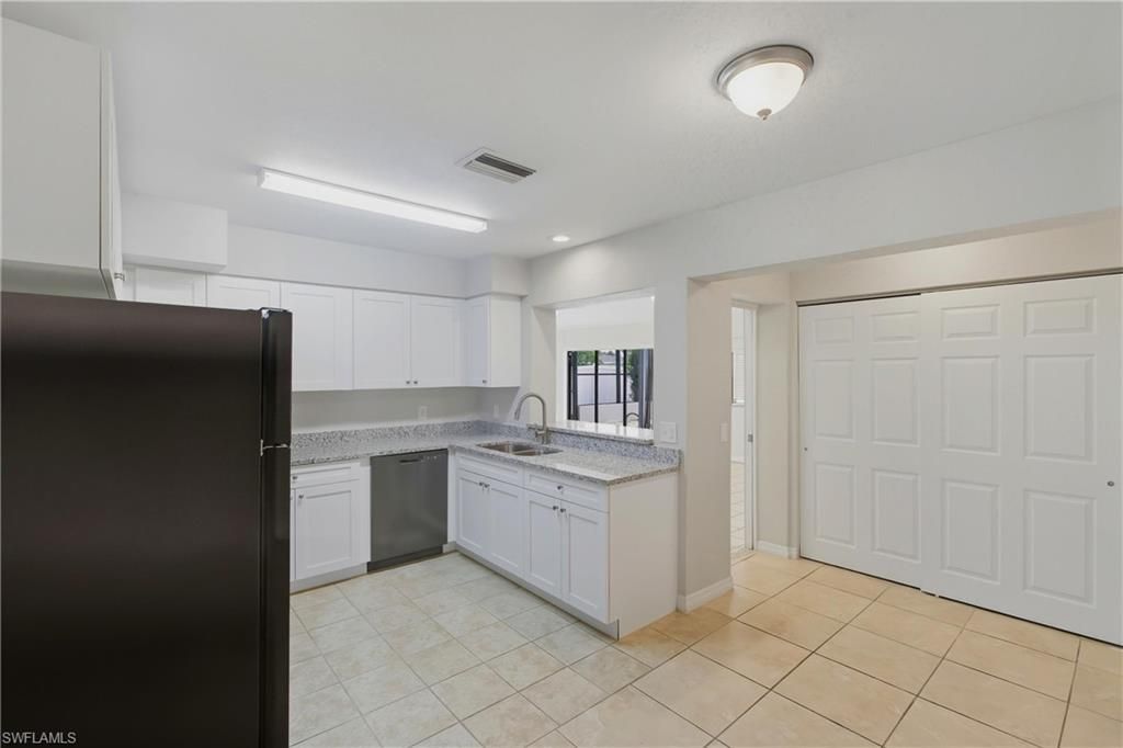 728 Tower Dr, Cape Coral, FL 33904 Photo