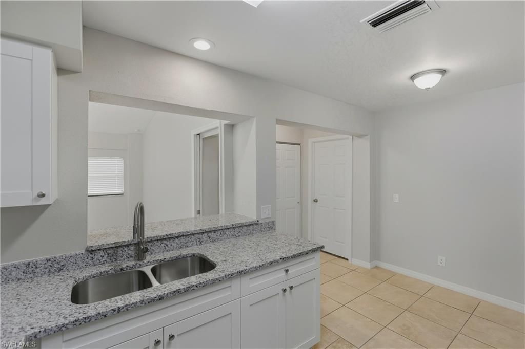 728 Tower Dr, Cape Coral, FL 33904 Photo