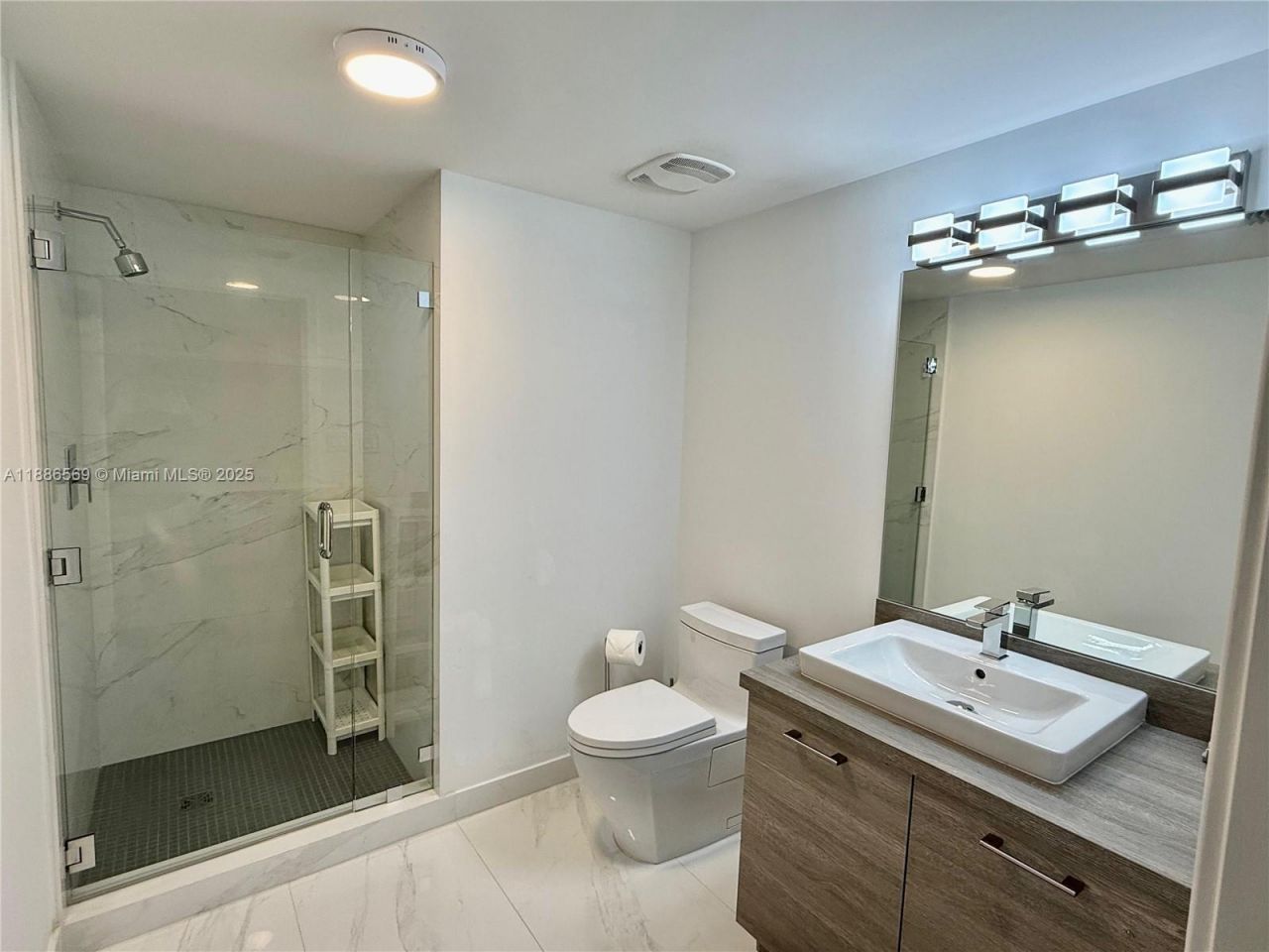 400 Sunny Isles Blvd, Unit 916, Sunny Isles Beach, FL 33160 Photo