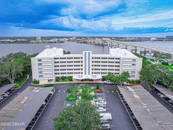 1224 S Peninsula Drive, Unit 401, Daytona Beach, FL 32118