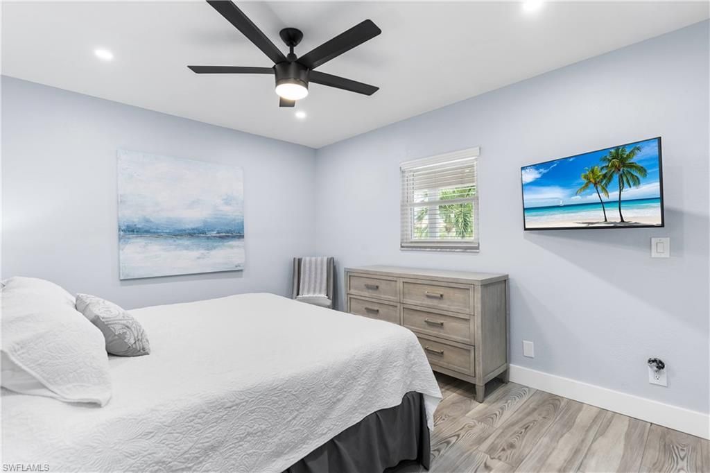 940 3rd St S, Unit 204, Naples, FL 34102 Photo